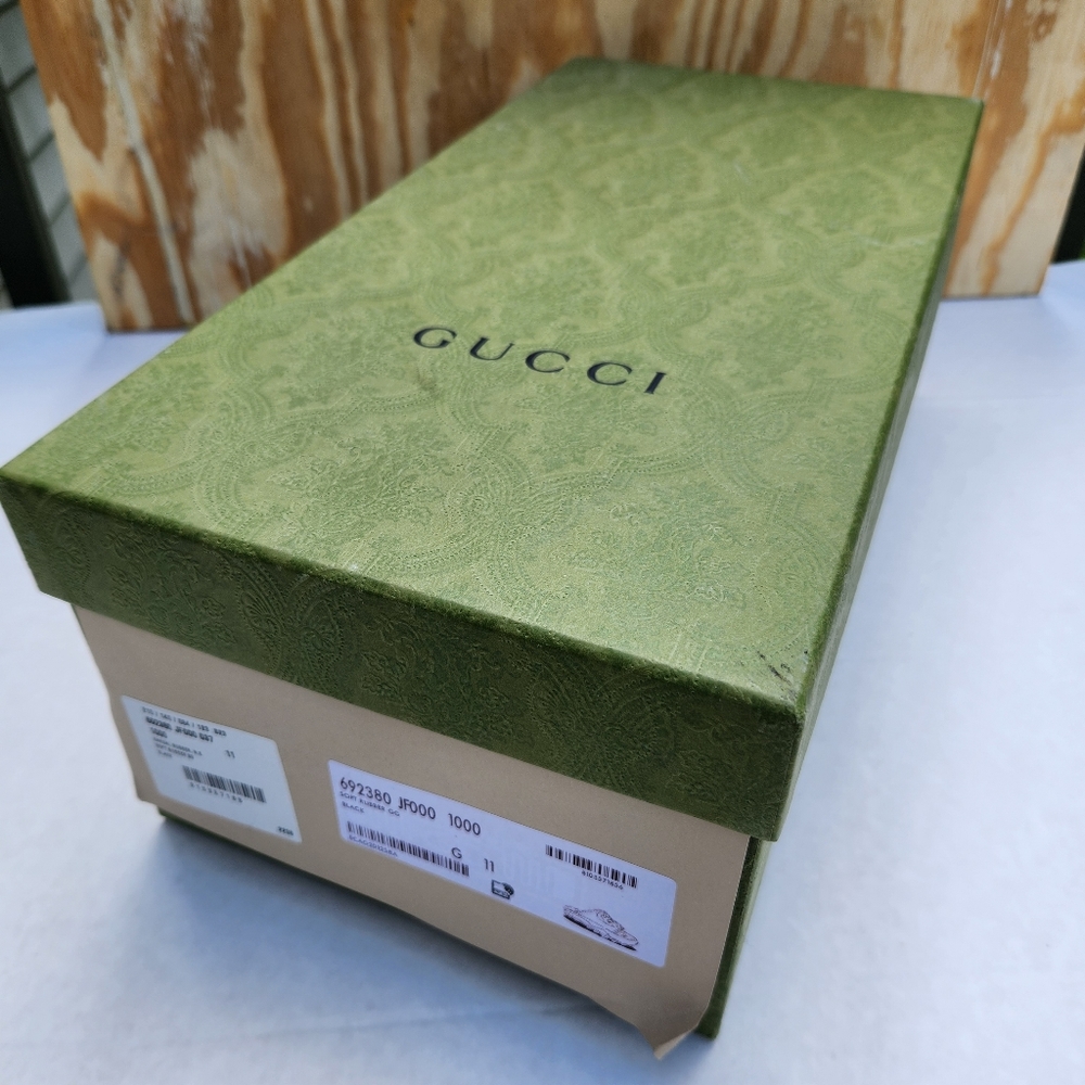 GUCCI Shoe Box - Picture 7 of 8